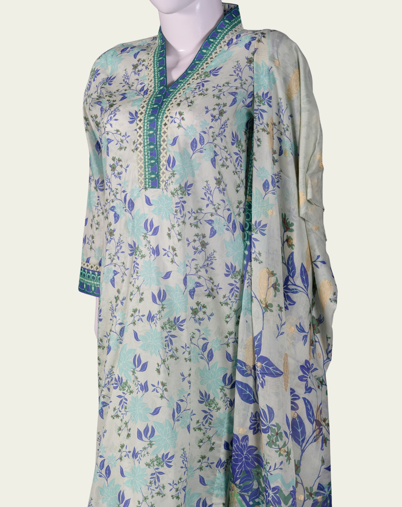 Printed Lawn Designer 3-Piece Suit - Product 40 &ndash; View 1